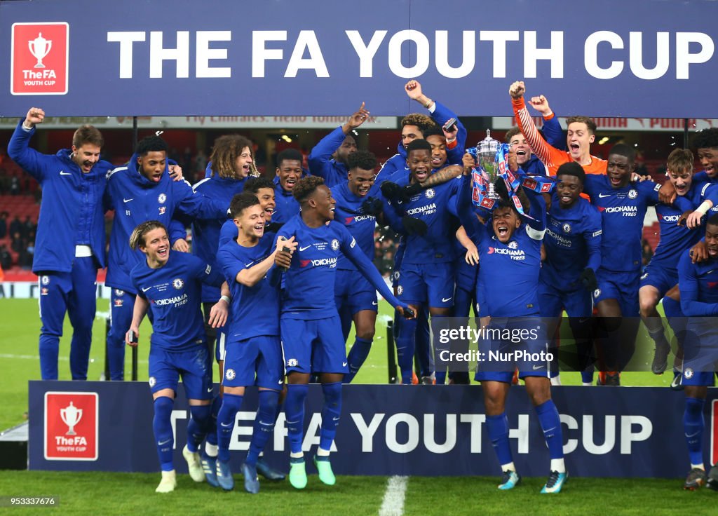 Arsenal v Chelsea - FA Youth Cup Final: Second Leg