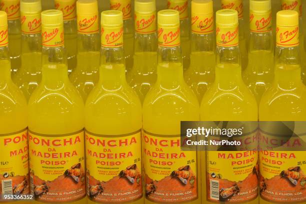 18 Poncha Madeira Stock Photos High Res Pictures And Images Getty 18-poncha-madeira-stock-photos-high-res-pictures-and-images-getty