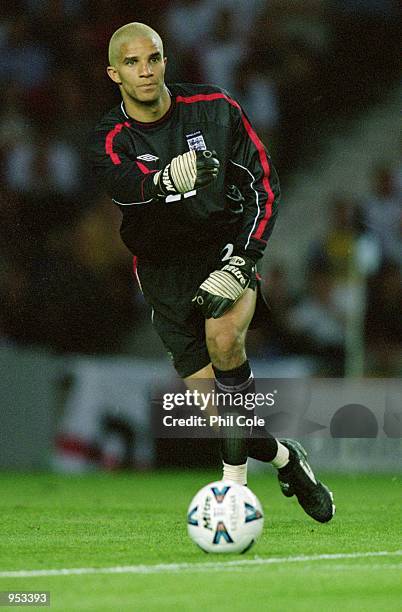 David James of England throws the ball out during the International Friendly against Mexico at Pride Park in Derby, England. \ Mandatory Credit: Phil...