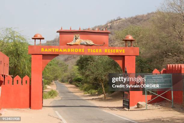Asie,Inde,Rajasthan,Parc national de Rathambore,porte d'entrée.