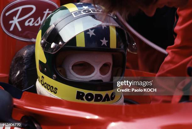 Le pilote brésilien Alex Ribeiro pendant le Grand Prix d'Allemagne de Formule 1 sur le circuit d'Hockenheim, en août 1977, Allemagne.