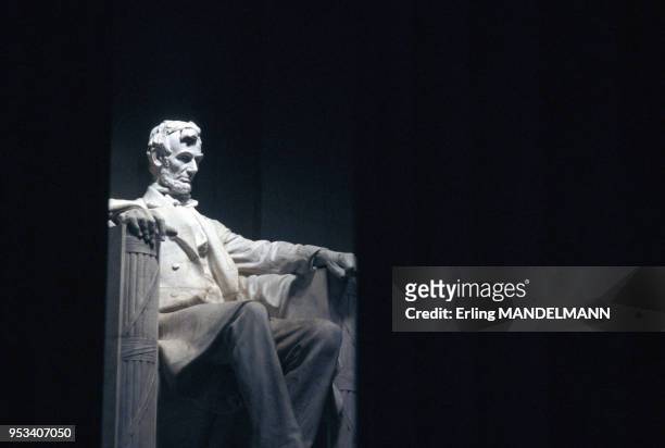 Le Lincoln Memorial à Washington DC, aux Etats-Unis, en juillet 1990.