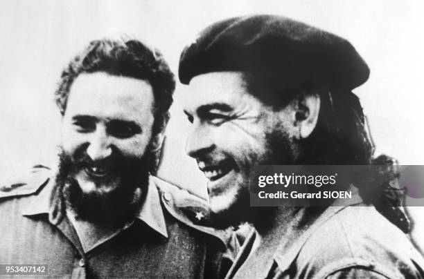 Photographie de Fidel Castro et Che Guevara dans le Musée de la Révolution à la Havane, Cuba.