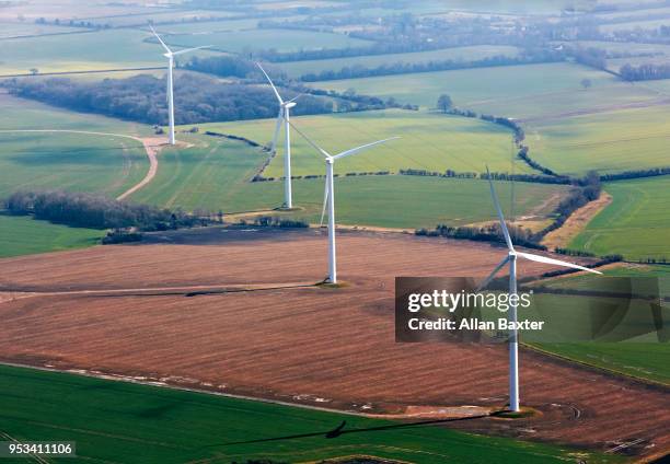 aerial view of 'cotton mill' wind farm in cambridgeshire - cambridgeshire fotografías e imágenes de stock