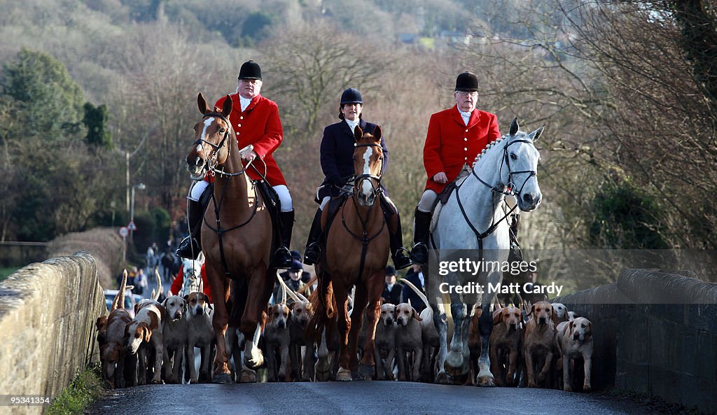 Participants Prepare For The Traditional Boxing Day Hunt