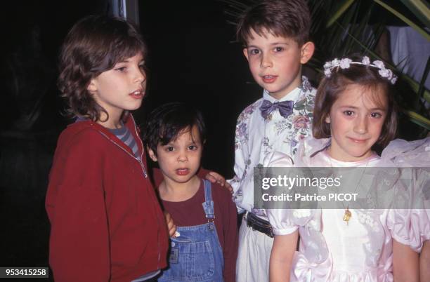 Lou Doillon et Roman au mariage de la fille d'Enrico Macias le 9 février 1992 à Paris, France.