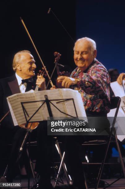 Yehudi Menuhin et Stéphane Grappelli en concert au Midem à Cannes en janvier 1991, France.