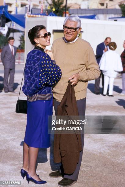 Cary Grant et sa femme Barbara Harris à Monte carlo en 1984.