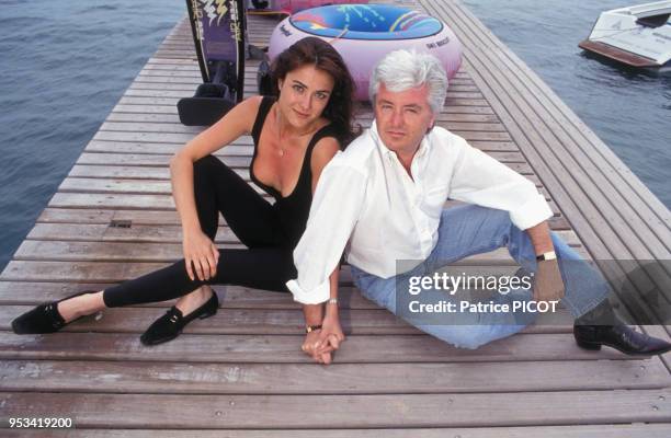 Portrait du batteur et musicien français Jean-Marc Cerrone en compagnie de sa fiancée Jill lors du Festival de Cannes e mai 1993.