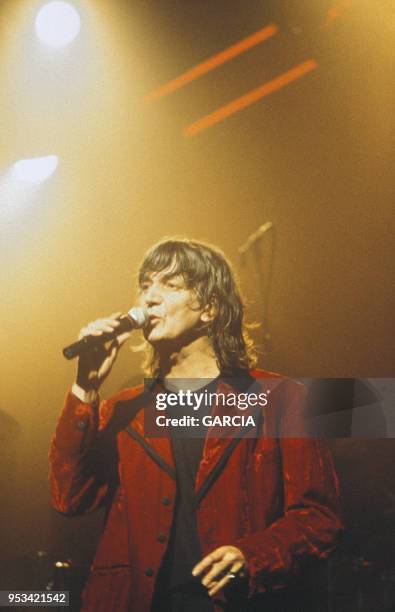 Jacques Higelin en concert en janvier 1992 à Paris, France.