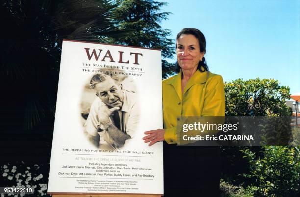 Portrait de Diane Disney Miller, fille de Walt Disney, au Mipcom pour présenter le film 'The Man behind the Myth' en hommage à son père en 2000 à...