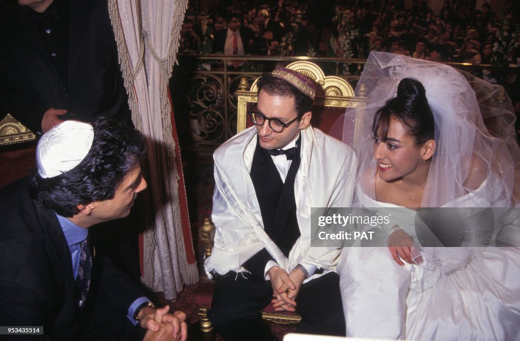 Enrico Macias Et Sa Fille Pour Ton Mariage Jocya Macias le jour de son mariage avec Oury Milshtein;ici avec