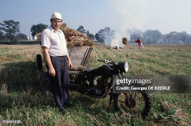 La récolte du foin dans les années 1980 en Pologne.