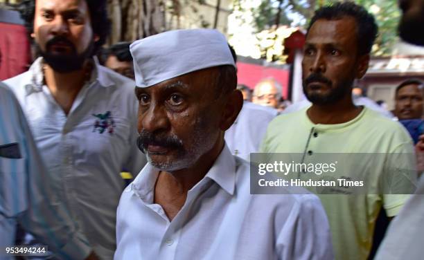 Gangster Arun Gawli arrives at Dagdi chawl for his mother funeral on April 30, 2018 in Mumbai, India. Gangster Arun Gawli was released on parole two...