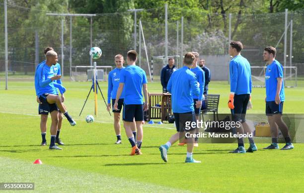 Sidney Friede, Sinan Kurt, Julius Kade, Peter Pekarik, Dennis Smarsch and Florian Baak of Hertha BSC during the training at Schenkendorfplatz on May...