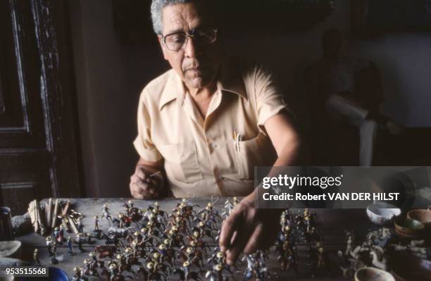 Collectionneur de soldats de plomb de l'armée mexicaine en septembre 1982, Mexique.