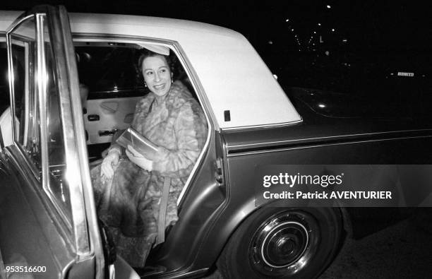 Sosie de la Reine Elisabeth d'Angleterre lors du championnat de France de sosies à Nice le 12 mars 1984, France.