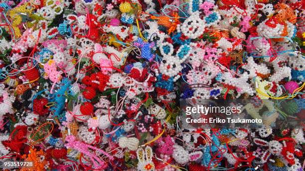 colorful beads handicrafts - eriko tsukamoto foto e immagini stock