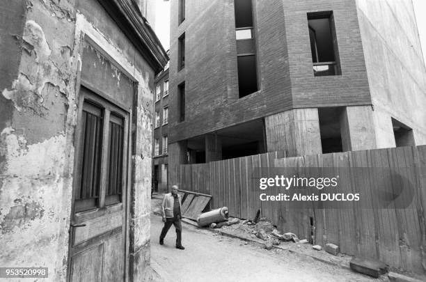 Les anciens immeubles délabrés de l'Ilot Chalon près de la Gare de Lyon sont peu à peu détruits pour laisser place à des immeubles neufs, Paris,...