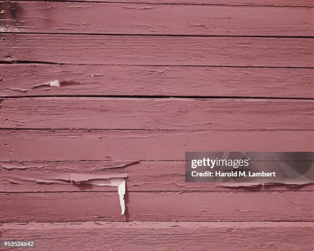 CLOSE-UP OF PEELED WOODEN PLANK