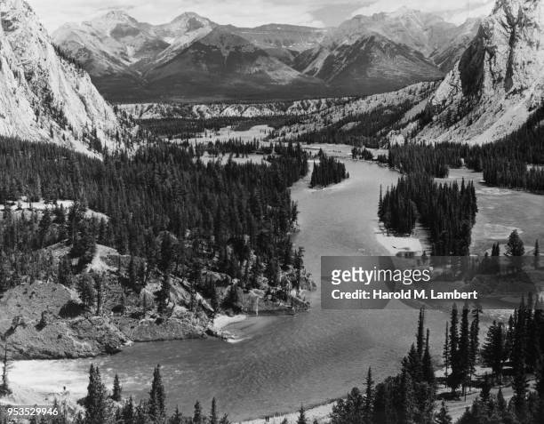 CANADA, VIEW OF BOW VALLEY