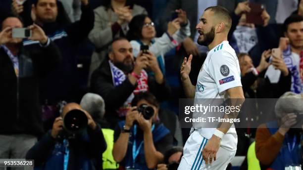 Karim Benzema of Real Madrid celebrates after scoring 2:1 during the UEFA Champions League Semi Final Second Leg match between Real Madrid and Bayern...