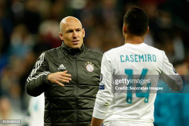 Arjen Robben of Bayern Munchen, Casemiro of Real Madrid during the UEFA Champions League match between Real Madrid v Bayern Munchen at the Santiago...