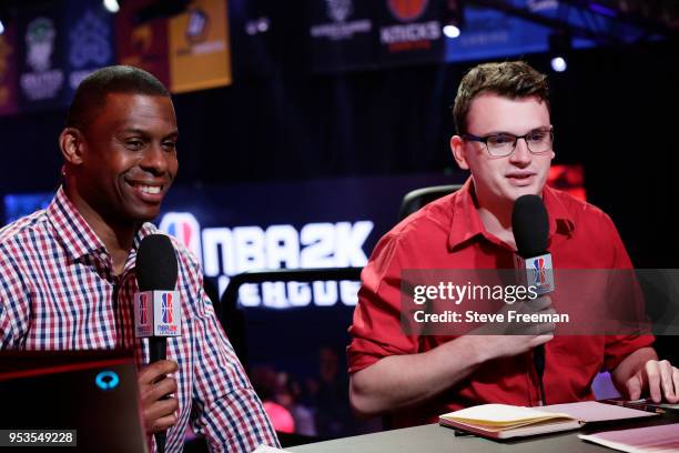 Jamie Ridley Larry Ridley Photos and Premium High Res Pictures - Getty Images