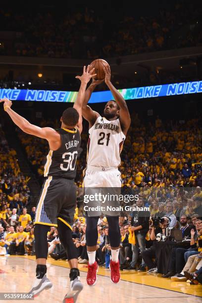 Darius Miller of the New Orleans Pelicans shoots the ball against the Golden State Warriors in Game Two of the Western Conference Semifinals during...