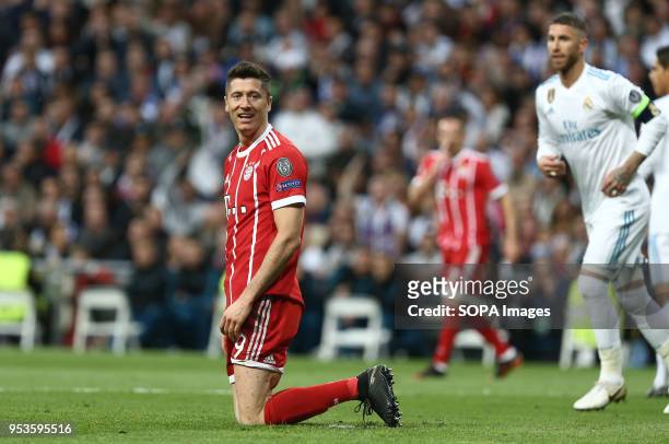 Robert Lewandowski reacts during the UEFA Champions League Semi Final Second Leg match between Real Madrid and Bayern Munchen at the Santiago...