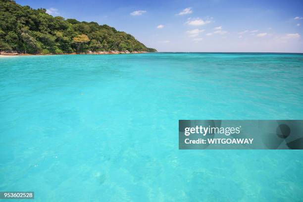 tachai island, phang-nga, thailand - tachai stockfoto's en -beelden