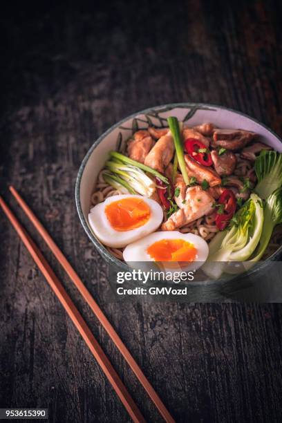 miso ramen noodle soup - miso ramen stock pictures, royalty-free photos & images