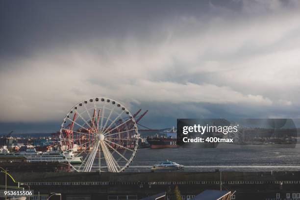 seattle blues - seattle rain stock pictures, royalty-free photos & images
