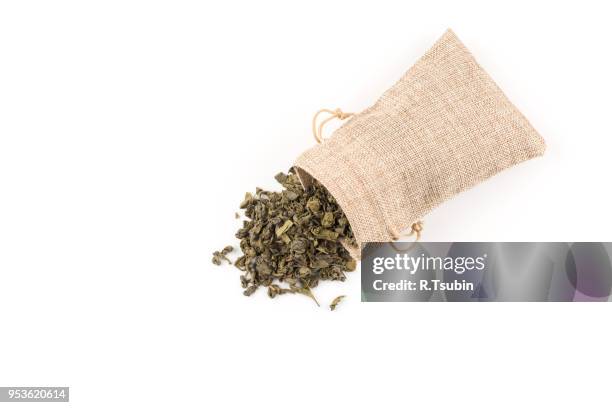 Green Tea Stack Stack Of Tea Bags Photos et images de collection - Getty Images