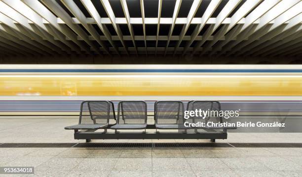 subway station olympiazentrum, munich - christian beirle gonzález stock-fotos und bilder