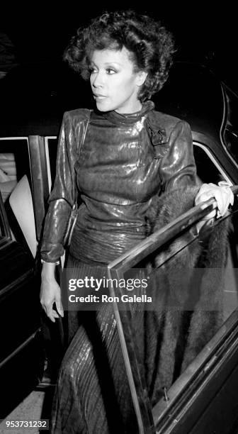 Diahann Carroll attends Dynasty Wrap Party on October 24, 1984 at Chasen's Restaurant in Beverly Hills, California.