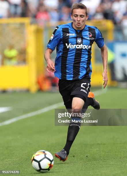 Timothy Castagne of Atalanta BC in action during the serie A match between Atalanta BC and Genoa CFC at Stadio Atleti Azzurri d'Italia on April 29,...