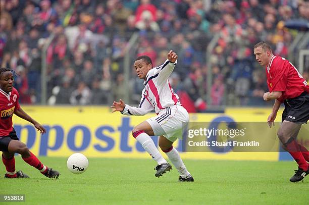 Paulo Sergio of Bayern Munich runs with the ball during the German Bundesliga match against Eintracht Frankfurt played at the Waldstadion, in...