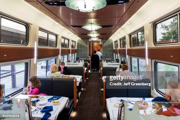 Georgia, Savannah, Amtrak, dining car, breakfast service.