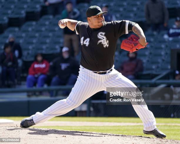 Bruce Rodon of the Chicago White Sox pitches against the Seattle Mariners on April 25, 2018 at Guaranteed Rate Field in Chicago, Illinois. Bruce Rodon