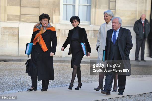 Rachida Dati, Roselyne Bachelot et Christine Lagarde arrivent à l'Elysée pour le conseil des ministres le 17 janvier 2009 à Paris, France.