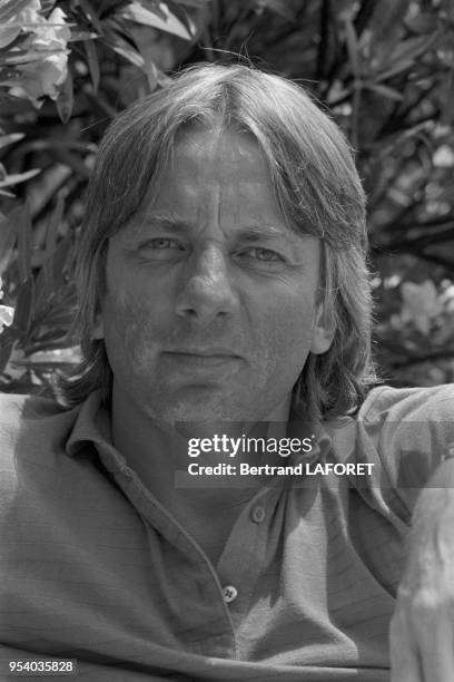 Le réalisateur français Just Jaeckin en vacances à St-Tropez en juillet 1980, France.