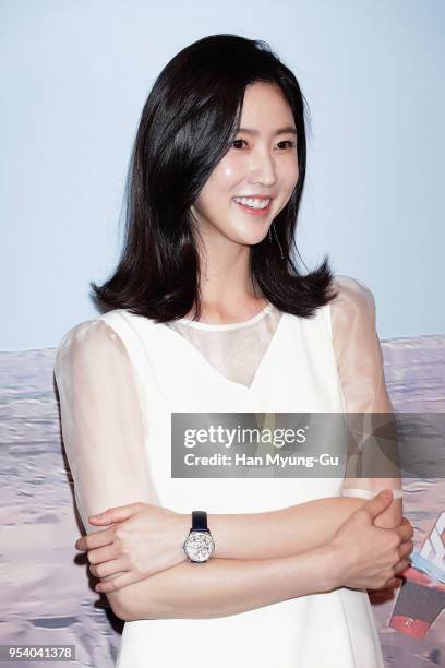 Actress Lee Soo-Kyung attends the photocall for the 'HAMILTON Watch 100 Years Of Timing The Skies' event on May 2, 2018 in Seoul, South Korea.