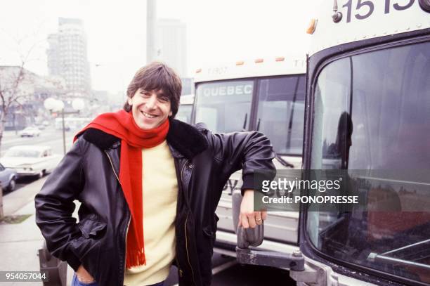 Le chanteur Yves Duteil en novembre 1986 à Montréal, Canada.