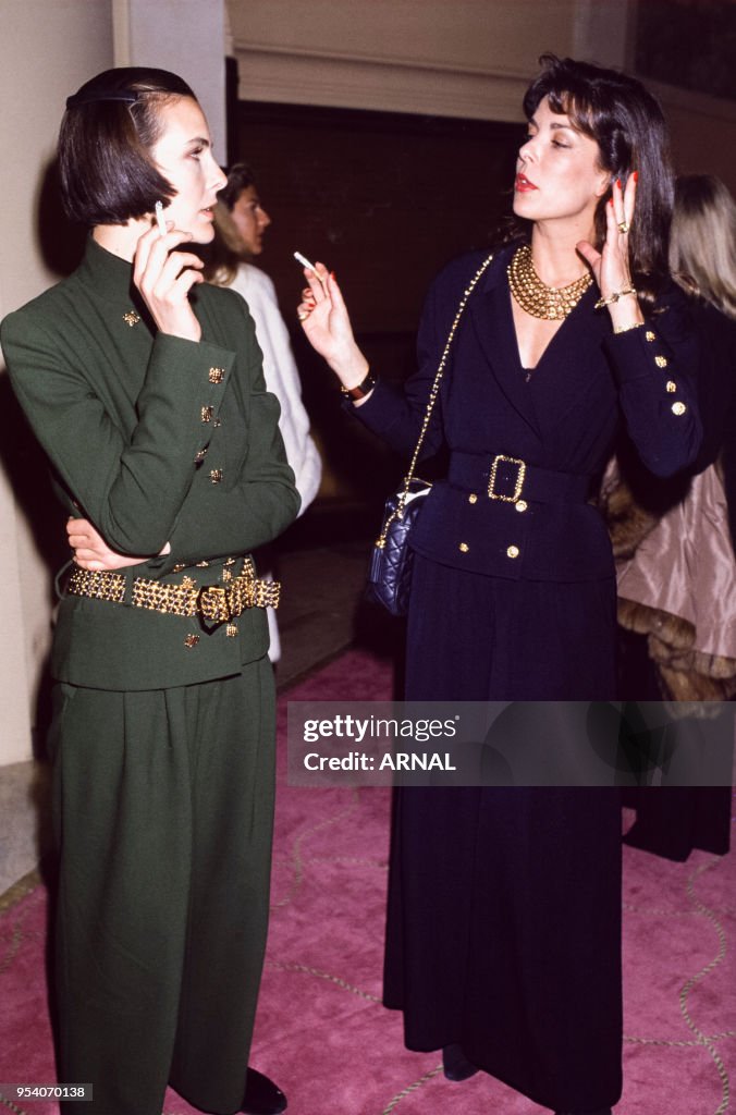 Caroline de Monaco et Carole Bouquet en 1989