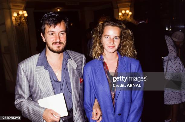 Jean-Jacques Beineix et Isabelle Pasco lors d'une soirée à Paris en septembre 1987, France.