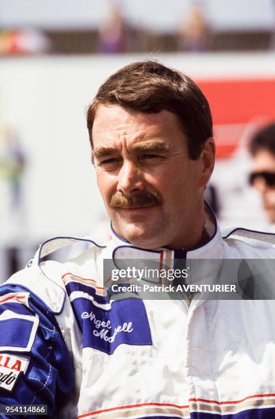 Le pilote automobile Nigel Mansell le 3 juillet 1994 à Magny-Cours, France.