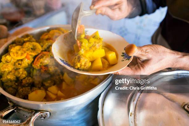 sardine kefta and preserved lemon tagine stew, marrakech - eintopf stock-fotos und bilder