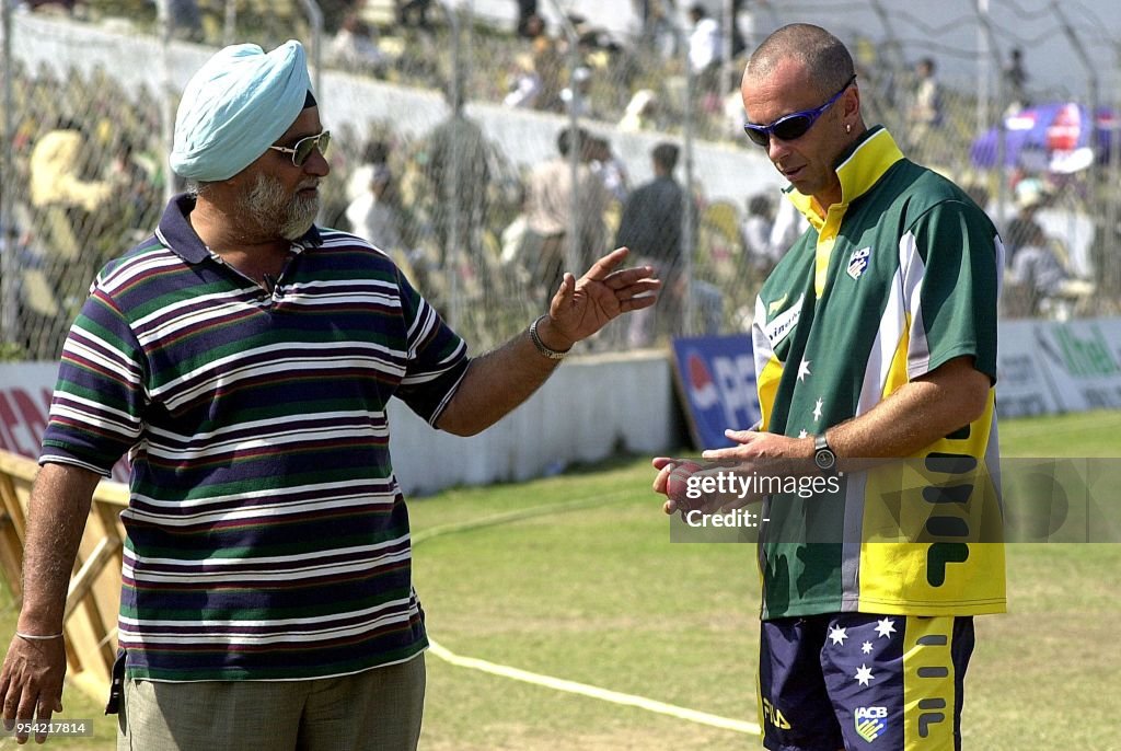 CRICKET-INDIA-AUS-PRACTISE