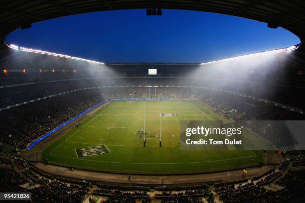 General view of the large crowd during the Guinness Premiership match between Harlequins and London Wasps at Twickenham Stadium on December 27, 2009...